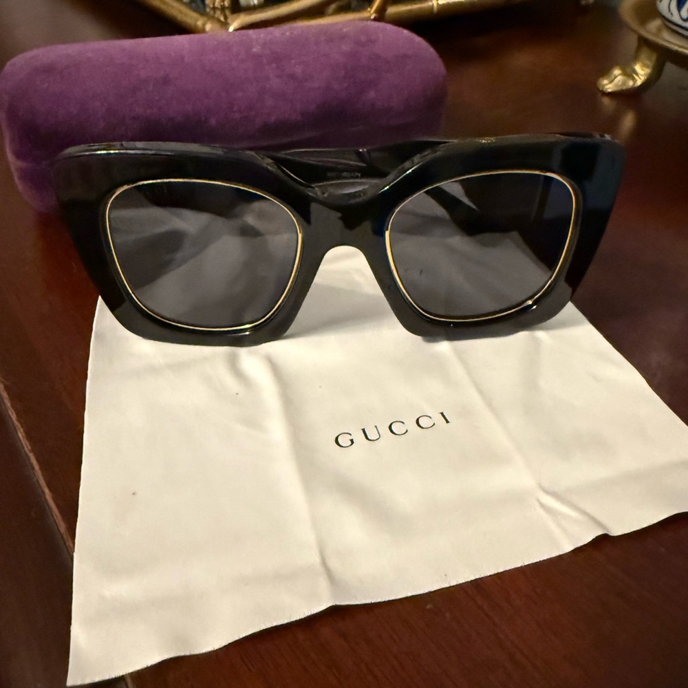 Gucci Black and Gold Sunglasses